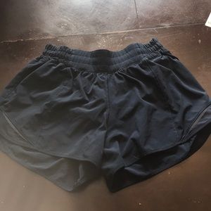 Lululemon hotty hot shorts